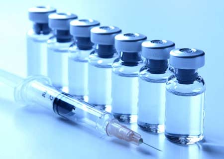 Xuất cấp vắc xin, hóa chất sát trùng cho tỉnh Phú Yên và Bình Định