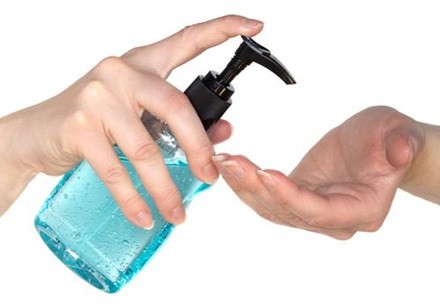 Dung dịch rửa tay khô: Có đủ sạch?