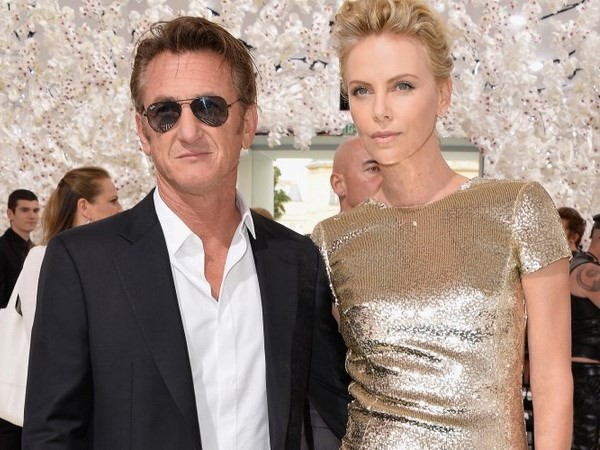 Cặp đôi vàng Charlize Theron và Sean Penn chính thức chia tay