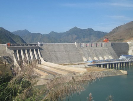 Khen thưởng vượt tiến độ dự án thủy điện Lai Châu