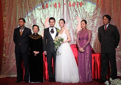 Những “nàng dâu” may mắn của showbiz Việt
