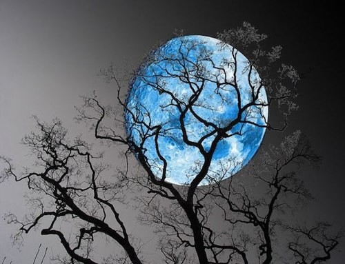 Giải mã lời nguyền “trăng xanh tháng Bảy” gây thảm cảnh