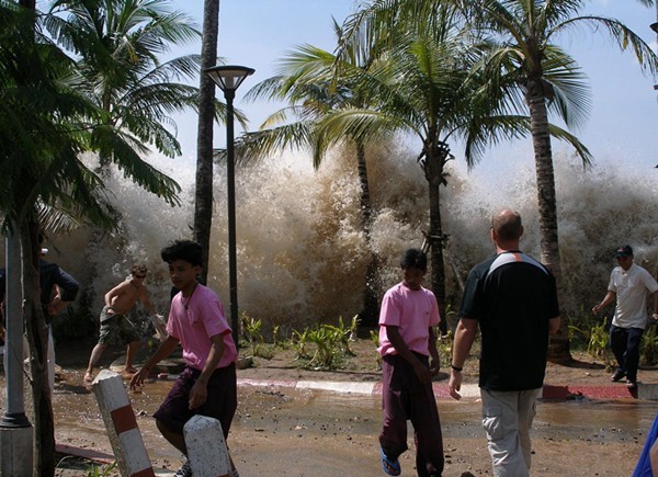 10 trận động đất kinh hoàng gây sóng thần trong lịch sử