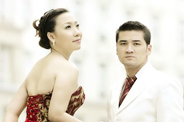 Ca sĩ Hiền Anh: Trước cưới, chồng tôi toàn yêu người mẫu, hoa hậu