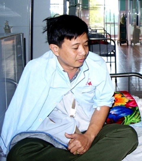 Quảng Bình: Phó Trạm trưởng kiểm lâm bị đánh nhập viện