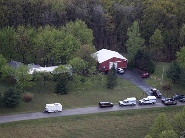 Hé lộ cuộc gọi nhân chứng trong vụ thảm sát 8 người một nhà ở Mỹ