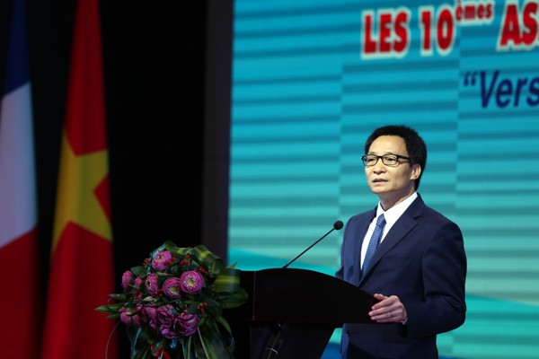 Phó Thủ tướng khẳng định hợp tác ở tầm địa phương của Việt Nam và Pháp là mối hợp tác quy mô lớn nhất và cơ chế tốt nhất trong mạng lưới hợp tác địa phương giữa Việt Nam và tất cả các nước. Ảnh: VGP