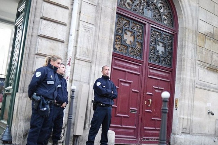 Pháp bắt 15 đối tượng liên quan vụ cướp ngôi sao truyền hình Mỹ Kim Kardashian
