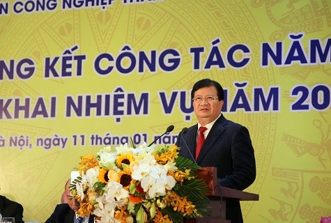 Phó Thủ tướng Trịnh Đình Dũng phát biểu tại Hội nghị. Ảnh: VGP/Xuân Tuyến