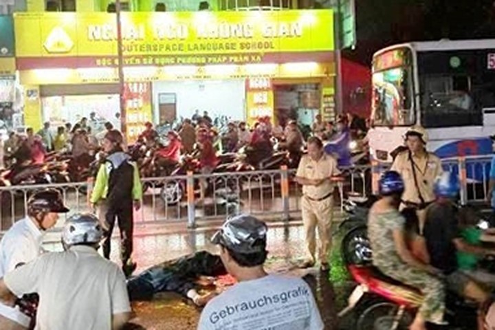 Một học sinh tử vong thương tâm trong cơn mưa lớn Sài thành