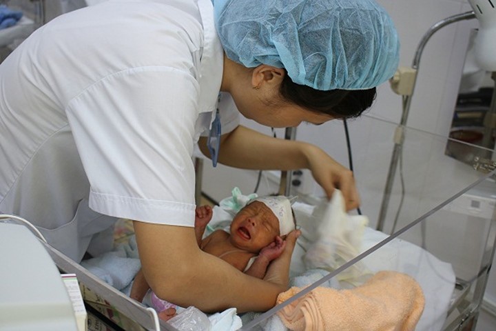 Bệnh viện quận Thủ Đức: Lần đầu tiên nuôi dưỡng thành công bé nặng 1500gram