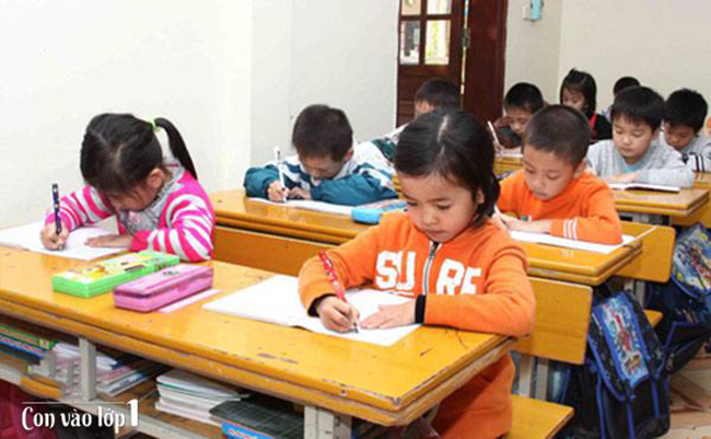 2 câu hỏi đáng ngẫm khiến mẹ Việt từ bỏ ý định cho con học trước lớp 1