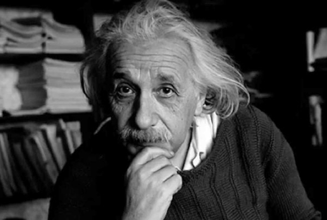 (Hình nhà khoa học Albert Einstein/Ảnh qua inkedin.com)