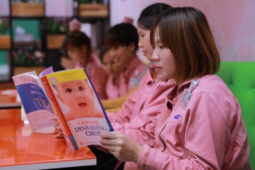 Samsung Việt Nam tiên phong triển khai Khu tiện ích “MOMMY ROOM” dành cho nhân viên nữ mang thai và nuôi con nhỏ 