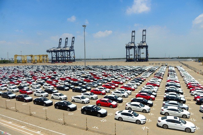 Bình quân ô tô miễn thuế cập cảng có giá 480 triệu đồng/chiếc