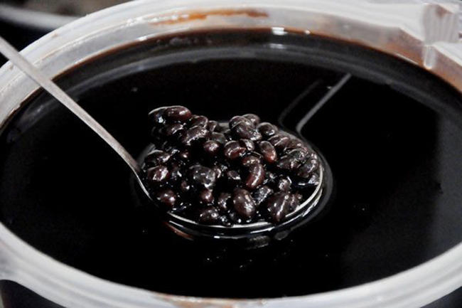 “Chè cam thảo đậu đen” có thể giúp điều tiết cơ thể “giải bách độc”, cách nấu tại đây!