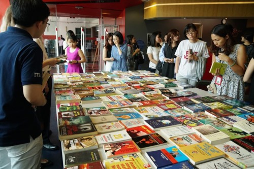 Sự kiện trao đổi sách tại Thư viện RMIT Việt Nam