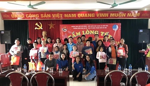 Quà Tết sớm với Hội người khuyết tật huyện Thanh Trì (Hà Nội)