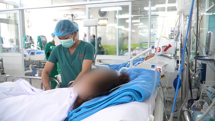 Người phụ nữ 50 tuổi ở TPHCM rơi vào hôn mê sau ca hút mỡ bụng