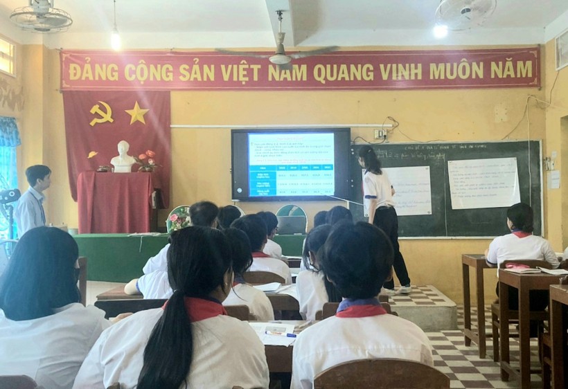 An Giang tổ chức dạy thực nghiệp Tài liệu GD địa phương lớp 9 và lớp 12.
