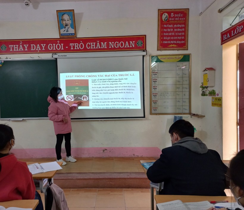 Tuyên truyền phòng chống tác hại của thuốc lá tại trường THCS Cao Mại