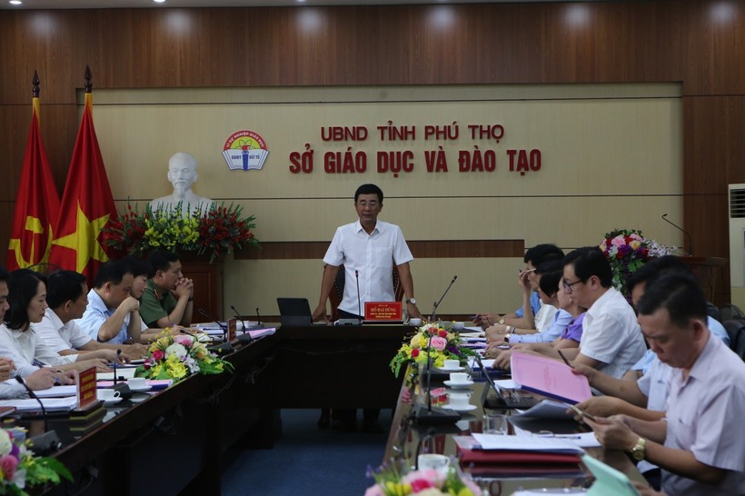 Ông Hồ Đại Dũng, Phó Chủ tịch UBND tỉnh Phú Thọ phát biểu tại hội nghị