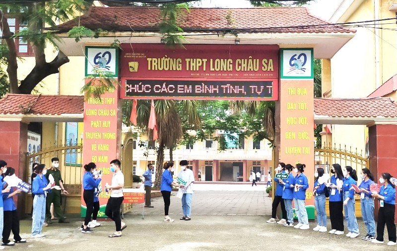 Điểm thi Trường THPT Long Châu Sa.