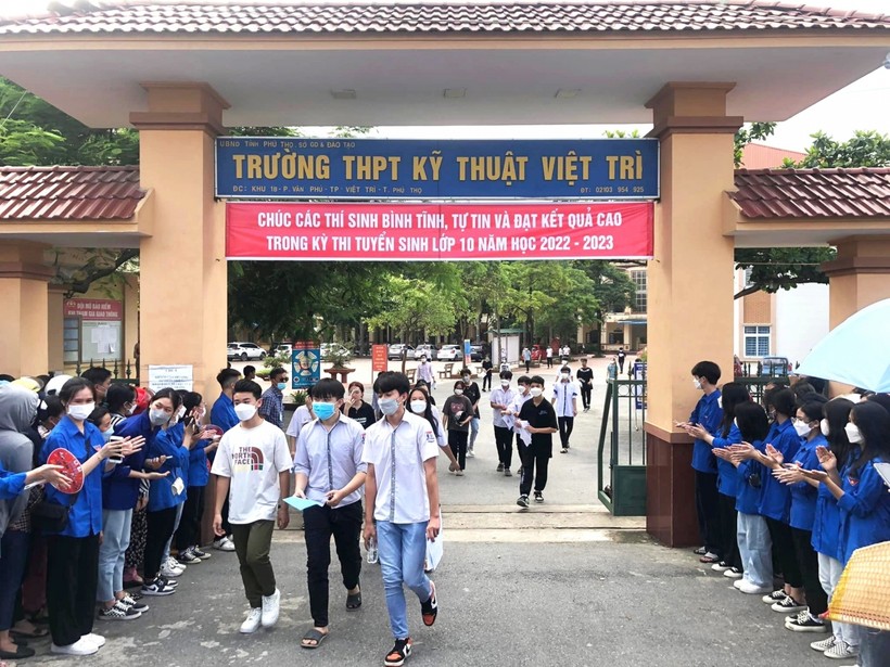 Thí sinh dự thi hệ không chuyên tại Phú Thọ đã hoàn thành kỳ thi vào lớp 10