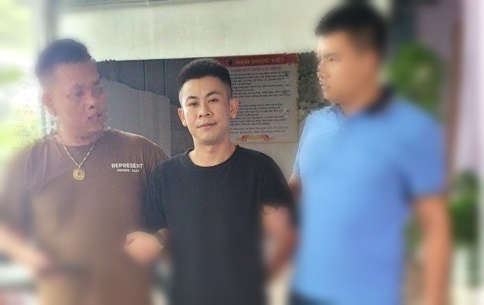 Nguyễn Trung Hiếu bị bắt giữ sau 10 năm trốn truy nã. (Ảnh: Công an tỉnh Tuyên Quang)