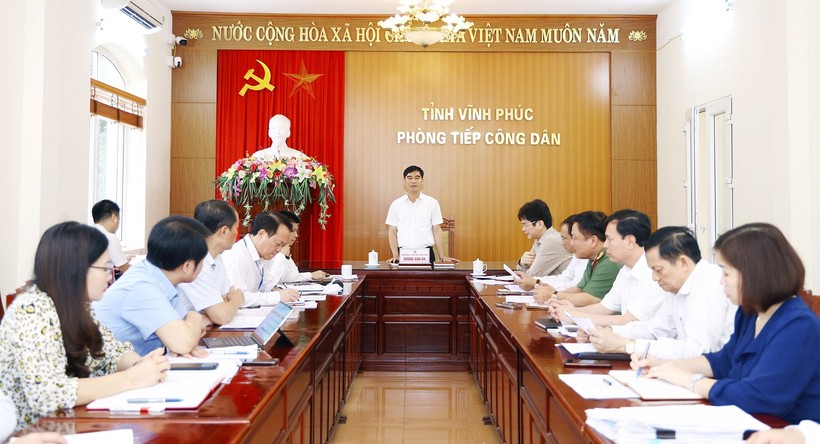 Ông Dương Văn An trong buổi tiếp công dân đầu tiên trên cương vị Bí thư Tỉnh ủy Vĩnh Phúc.