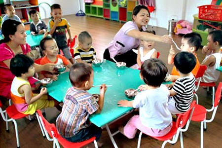 TP HCM: Hỗ trợ ăn trưa cho trẻ mầm non thuộc hộ nghèo