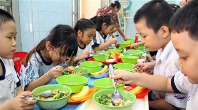 Tăng cường trách nhiệm quản lý về an toàn thực phẩm trường học