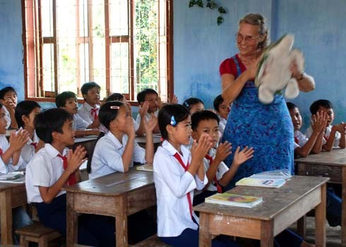 Nam Định lưu ý sử dụng giáo viên tiếng Anh người nước ngoài