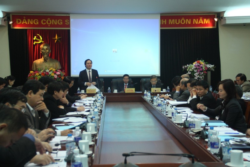 Bộ trưởng Phùng Xuân Nhạ phát biểu tại buổi làm việc