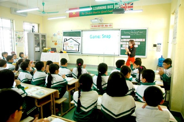 Cô giáo Nguyễn Thị Thu Thủy luôn có giờ dạy hấp dẫn nhờ nghiêm khắc với bản thân.