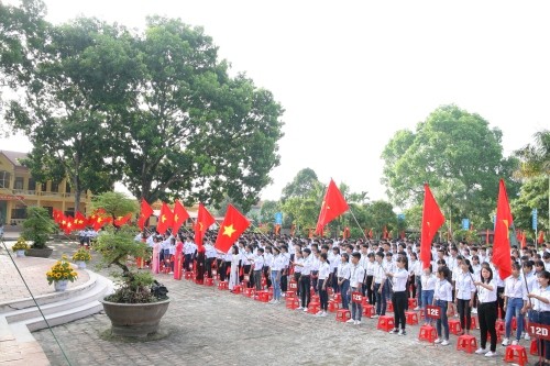 Lễ khai giảng năm học 2017- 2018 tại trường THPT Xuân Áng, huyện Hạ Hòa, tỉnh Phú Thọ. Ảnh: TĐO