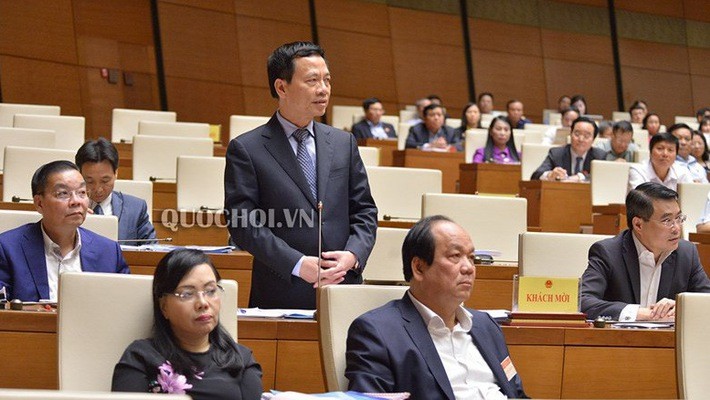Tân Bộ trưởng Bộ thông tin và truyền thông Nguyễn Mạnh Hùng trả lời chất vấn 