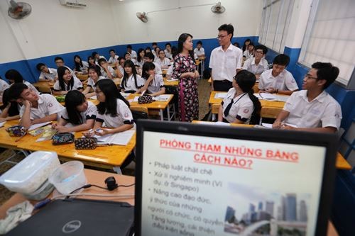 Phòng, chống tham nhũng được đưa vào nội dung giảng dạy (Ảnh: baoquangngai.vn)