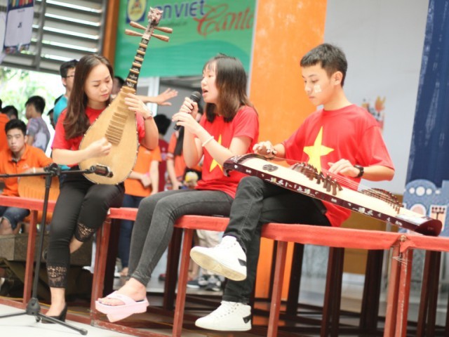 TP Hồ Chí Minh đẩy mạnh đưa âm nhạc dân tộc vào trong nhà trường