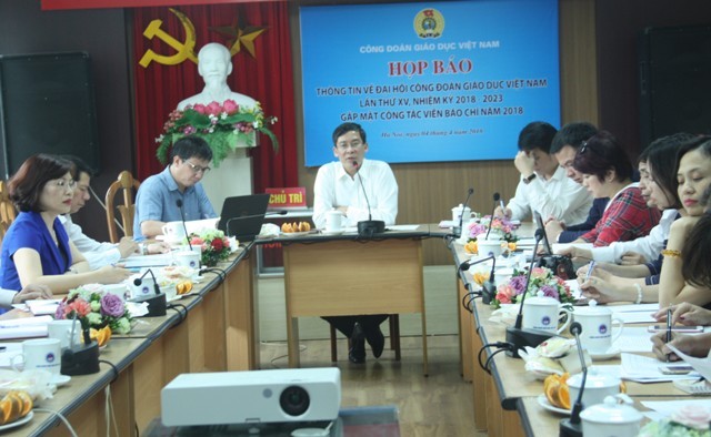 Công đoàn Giáo dục Việt Nam tổ chức gặp mặt cộng tác viên báo chí năm 2018; họp báo thông tin về Đại hội Công đoàn Giáo dục Việt Nam lần thứ XV nhiệm kỳ 2018 – 2023. 
