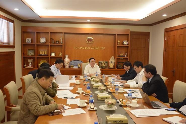 Bộ trưởng Phùng Xuân Nhạ, Chủ tịch HĐGSNN nhiệm kỳ 2018-2023 chủ trì phiên họp thứ nhất Thường trực HĐGSNN 