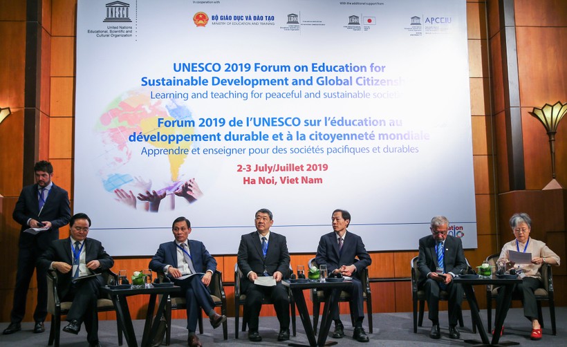 Diễn đàn Giáo dục vì sự phát triển bền vững và công dân toàn cầu do UNESCO phối hợp với Bộ GD&ĐT Việt Nam và Ủy ban quốc gia UNESCO Việt Nam tổ chức. Ảnh: Thế Đại