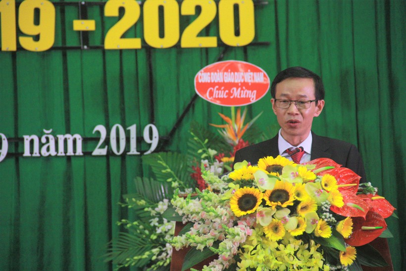 GS Nguyễn Văn Minh phát biểu trong lễ khai giảng năm học 2019-2020 của Trường ĐHSP Hà Nội sáng 10/9.