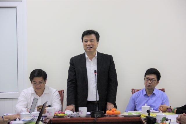Thứ trưởng Bộ GD&ĐT Nguyễn Hữu Độ phát biểu khai mạc tập huấn.