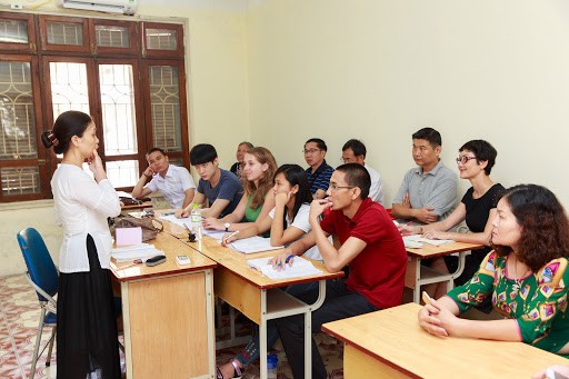 5 trường ĐH được giao bồi dưỡng, cấp chứng chỉ tiếng Việt cho người nước ngoài