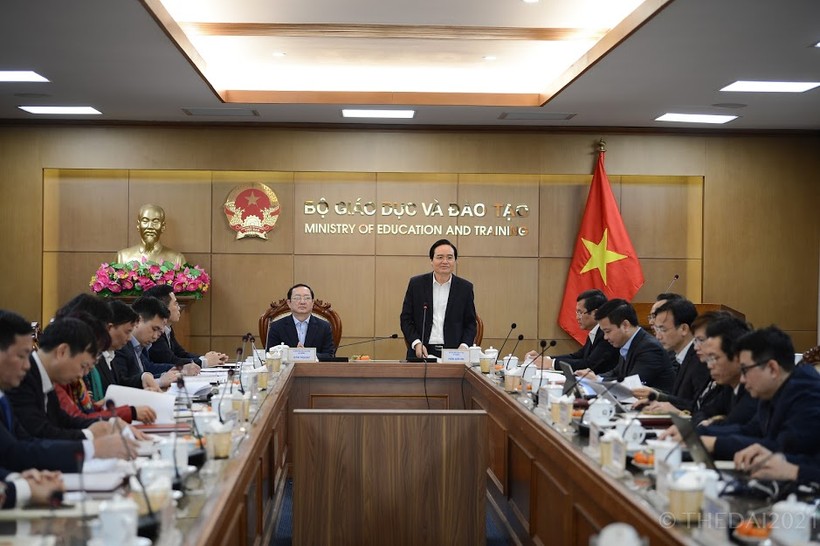Bộ trưởng Phùng Xuân Nhạ và Bộ trưởng Huỳnh Thành Đạt chủ trì buổi làm việc.