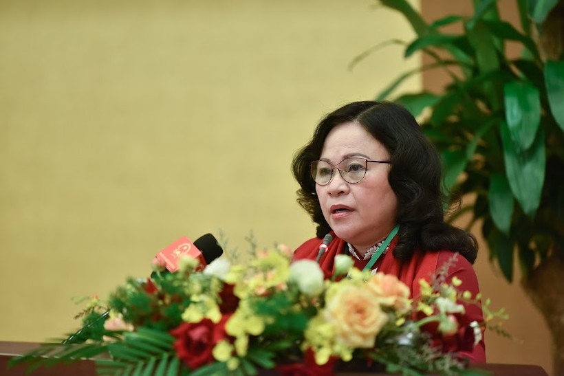 Thứ trưởng Bộ GD&ĐT Ngô Thị Minh phát biểu tại hội thảo Giáo dục 2021 chủ đề "Văn hóa học đường trong bối cảnh đổi mới giáo dục-đào tạo".