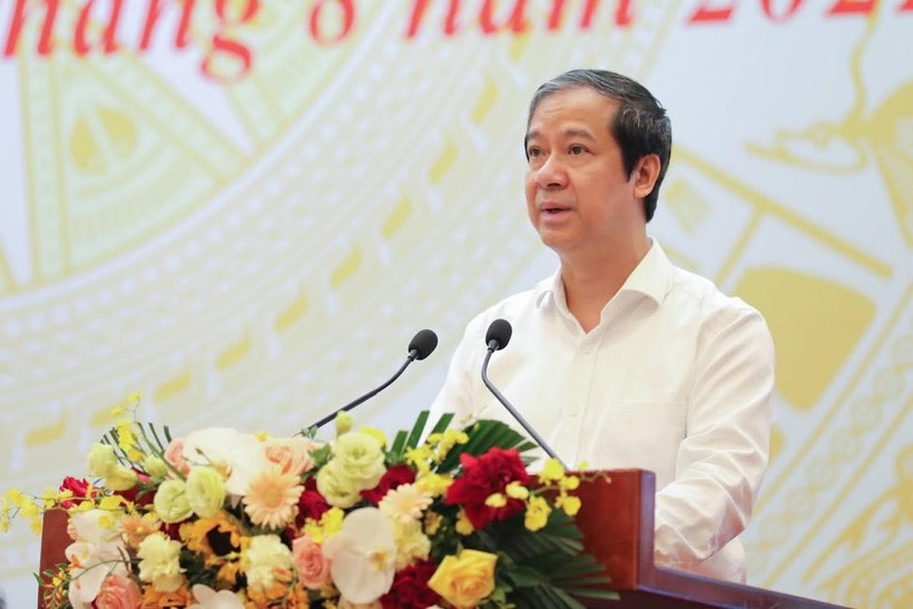 Bộ trưởng Nguyễn Kim Sơn phát biểu tại Hội nghị tổng kết năm học 2021-2022 và triển khai năm học 2022-2023. 