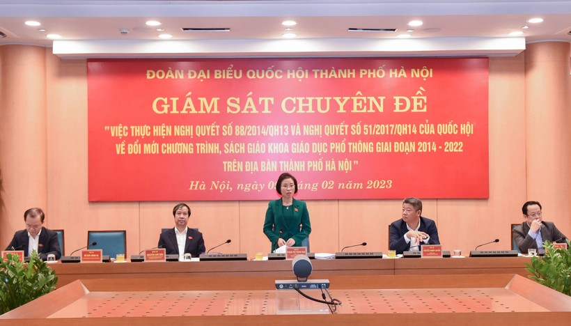 Bà Phạm Thị Thanh Mai - Trưởng đoàn giám sát phát biểu tại buổi làm việc.