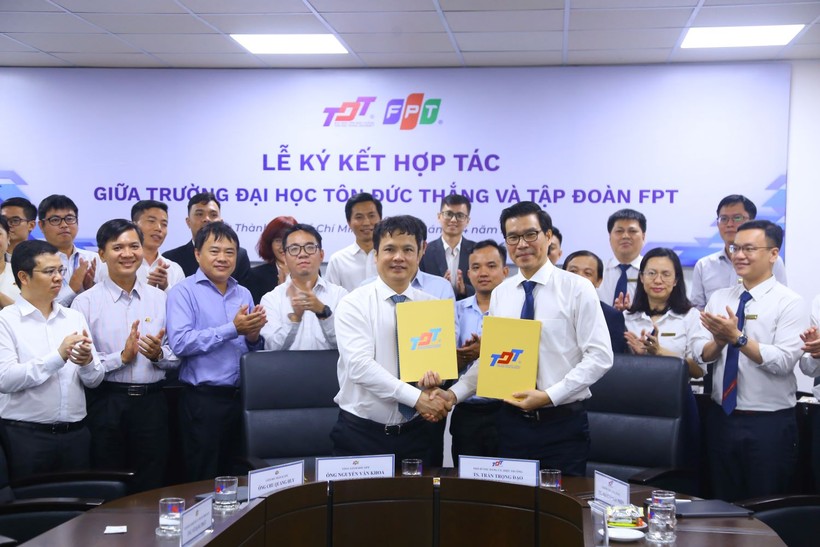 Ký kết hợp tác giữa Trường ĐH Tôn Đức Thắng và Tập đoàn FPT.